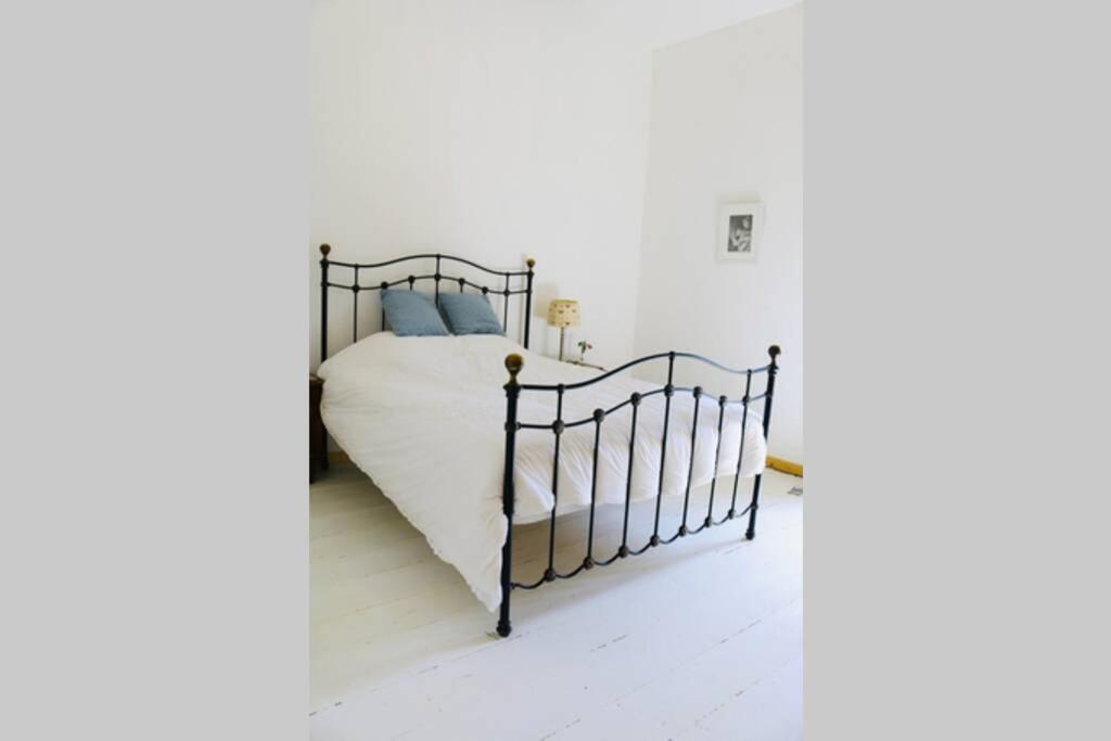 As Seen On A New Life In The Sun - Beautiful 3 Bedroom Cottage With Shared Pool Montboyer Zewnętrze zdjęcie