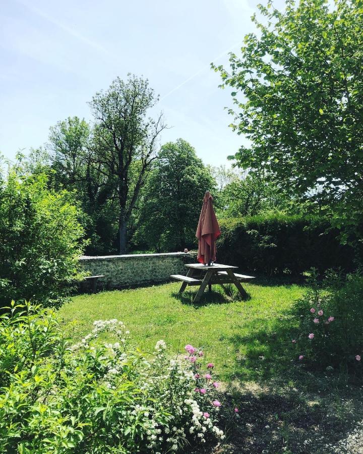 As Seen On A New Life In The Sun - Beautiful 3 Bedroom Cottage With Shared Pool Montboyer Zewnętrze zdjęcie